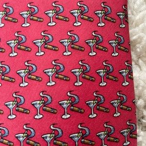 Vineyard, vines, and necktie.